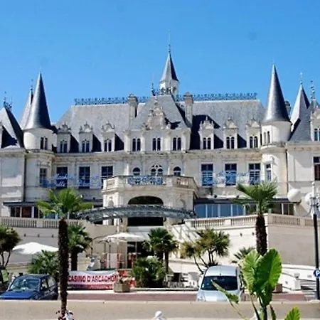Centre T3 Refait A Neuf Avec Parking Securise, Acces Direct - Fr-1-420-60 Apartment *