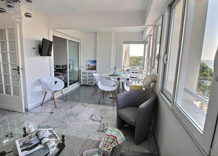 T3 Lumineux 50m Centre Avec Parking Et Wifi - Fr-1-420-60 Lägenhet Arcachon